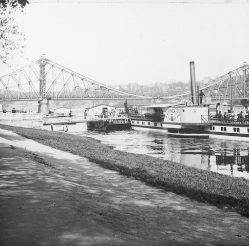 24 Blasewitz, Landungsplatz u. Brücke 