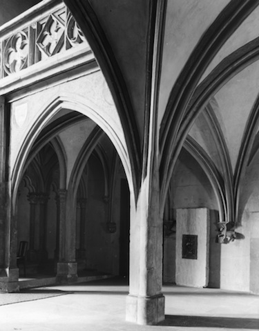 AR105015 Blick auf den südlichen Lettner von d Johanneskapelle aus 