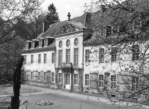 R143070 Schloß Oberlichtenau Gartenfront 