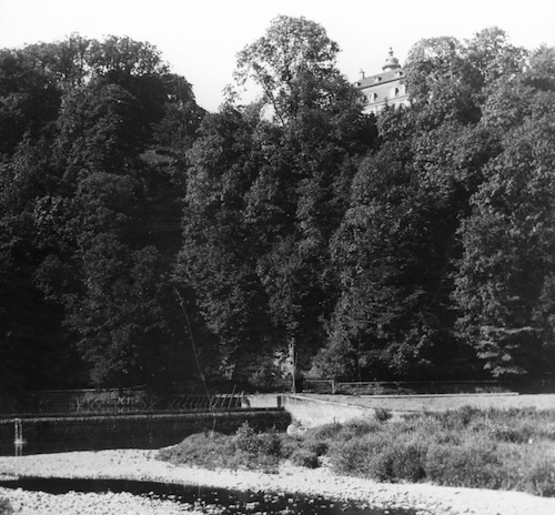 R27009 Schloß Lichtenwalde vom Zschopautal aus 