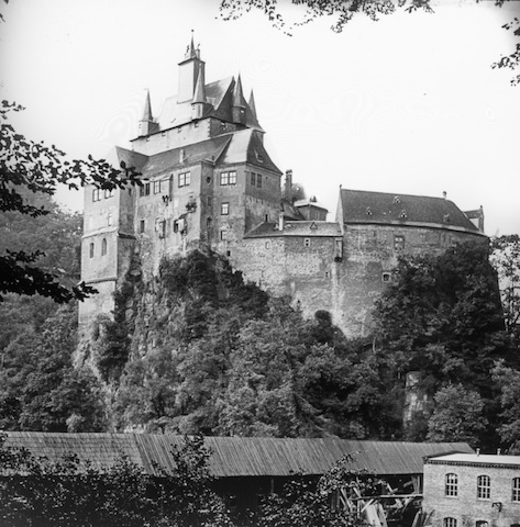 R32010 Schloß Kriebstein mit Brücke 