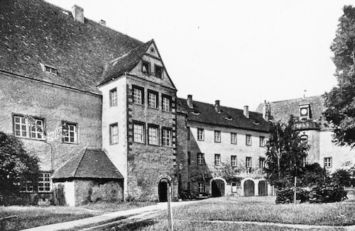 R32043 Leisnig Schloßhof 