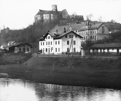 R73044 Scharfenstein v d Brücke aus 